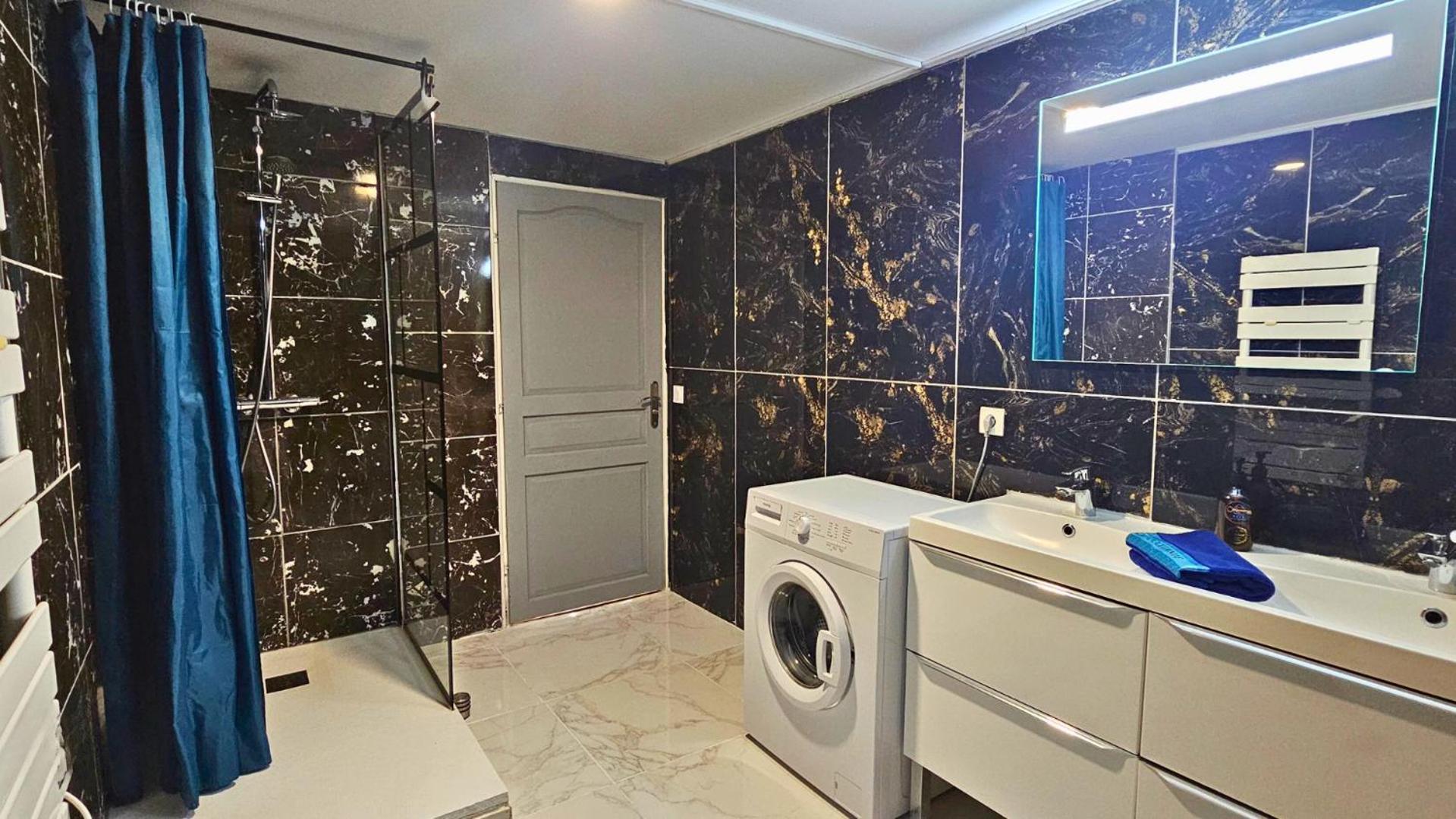 Apartament Le Concorde-Wifi-Clim-Parking-3Etoiles-Ockeys Bram Zewnętrze zdjęcie